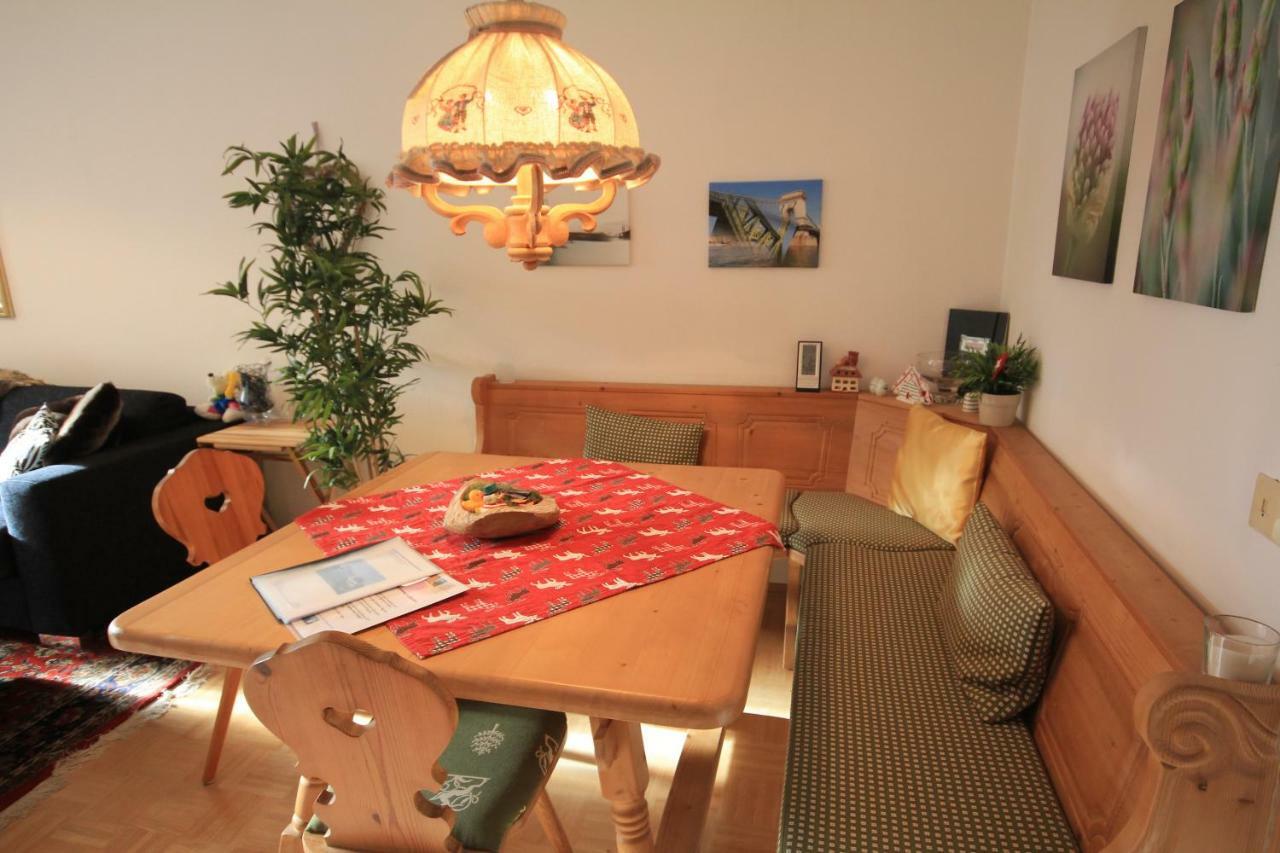 Dachstein Apartment Russbach am Pass Gschuett Ngoại thất bức ảnh